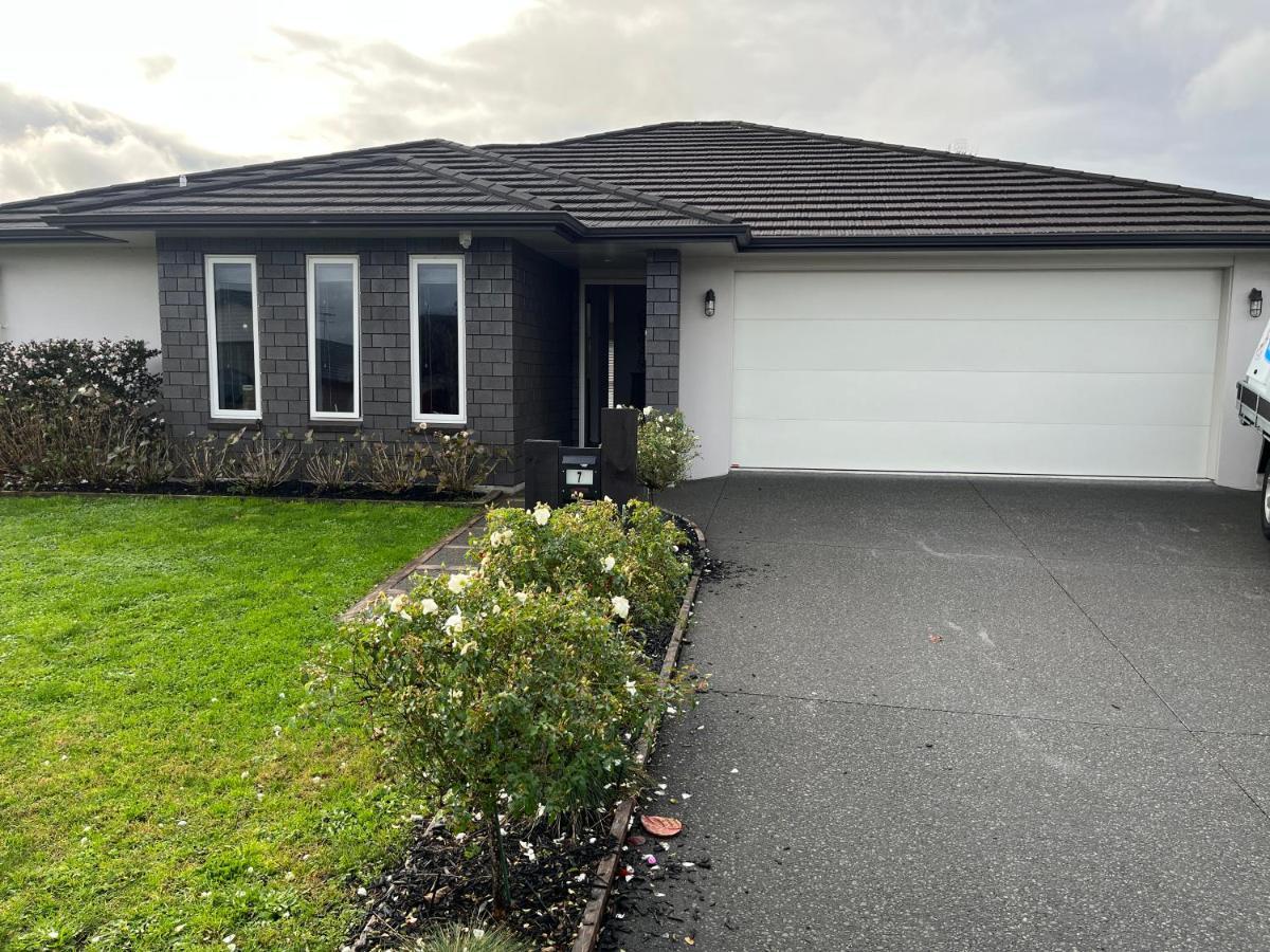 Lakes Executive Suites Tauranga Esterno foto